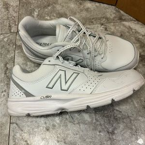 New Balance 411v1 WA411LW1 Sneakers, Size 8 White